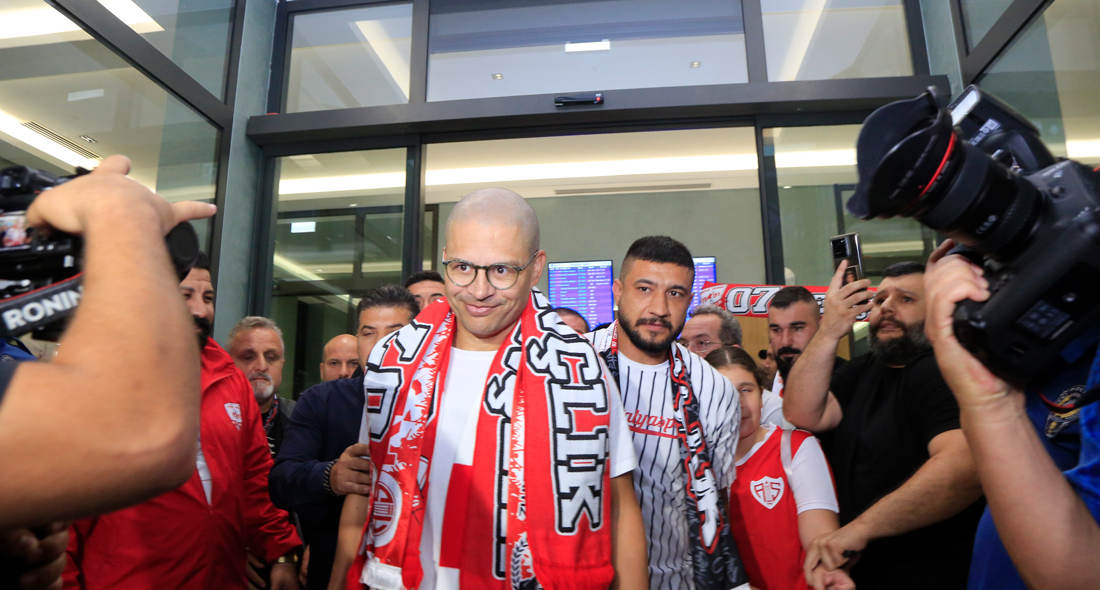 Alex de Souza İmza İçin Antalya’ya Geldi 