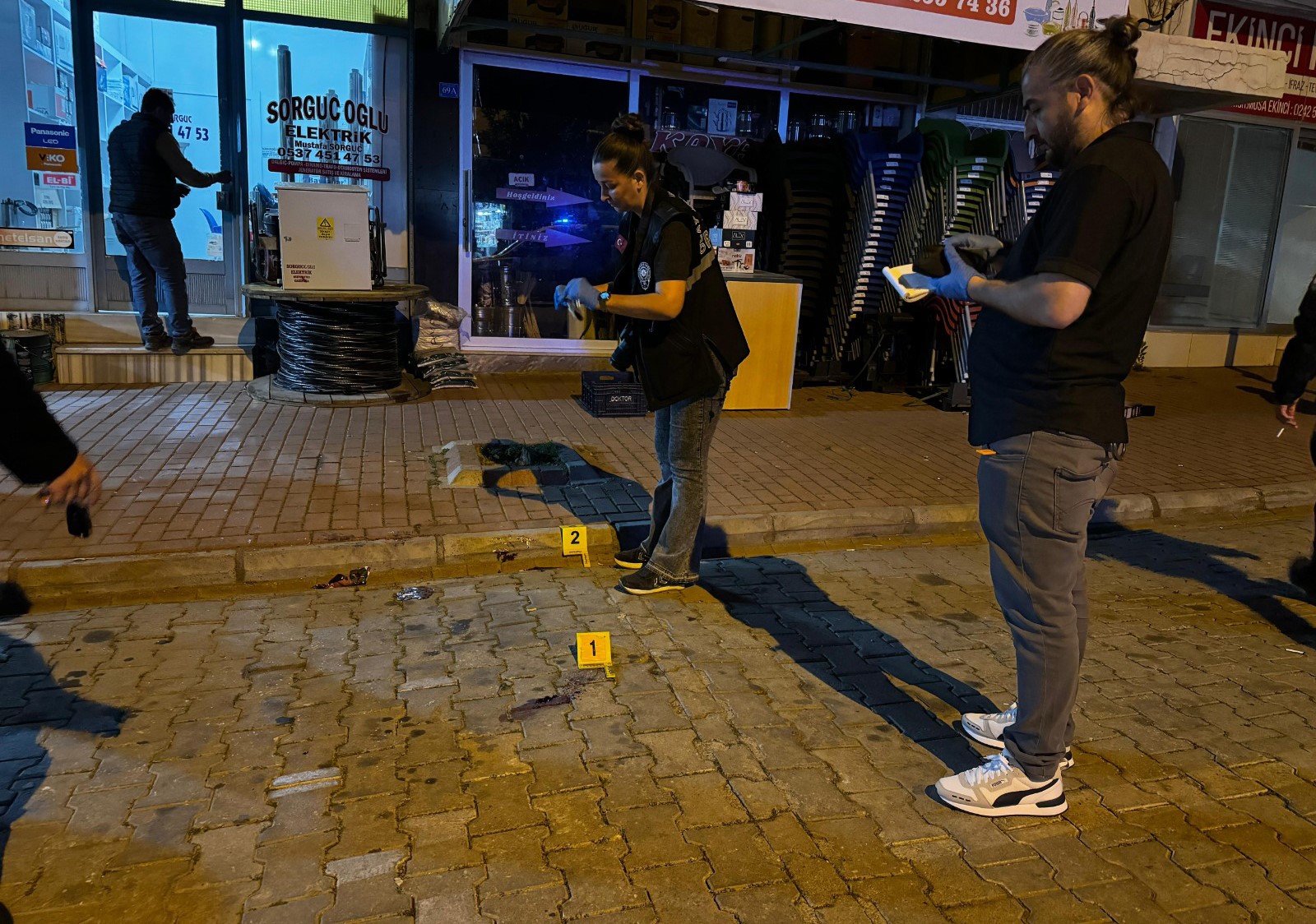 Balkondan düşen 14 yaşındaki lise öğrencisi Yağmur G. 12 günlük yaşam savaşını kaybetti. 