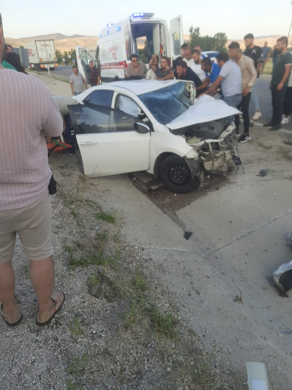 Antalya'nın Korkuteli İlçesinde Meydana Gelen Trafik Kazasında 1 Ölü, 3 Yaralı