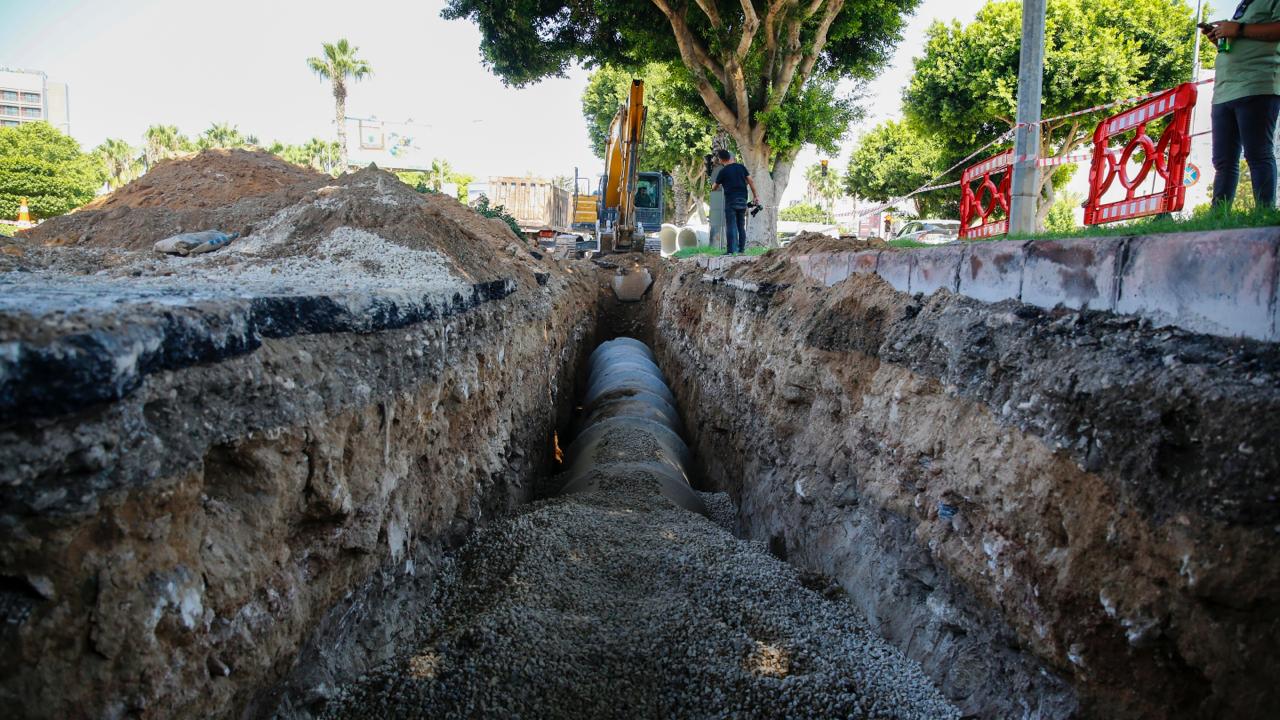 Antalya Lara  Şirinyalı’daki Yağmur Suyu Sorunu Çözülüyor