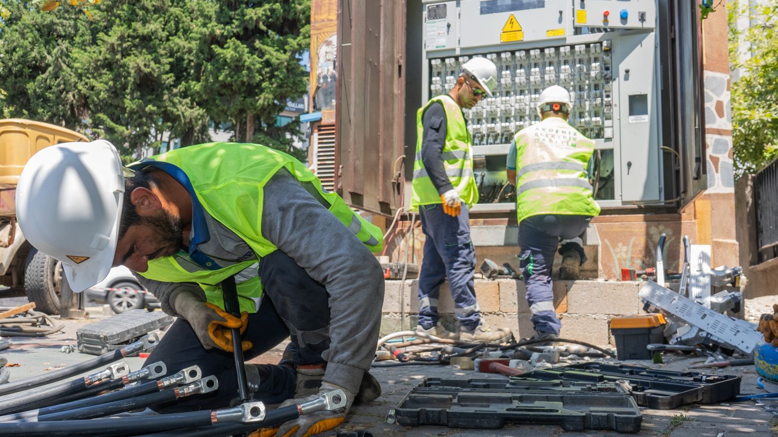 Akdeniz'de Elektrik Tüketimin'de 2024’ün Yeni Rekoru Kayıtlara Geçti