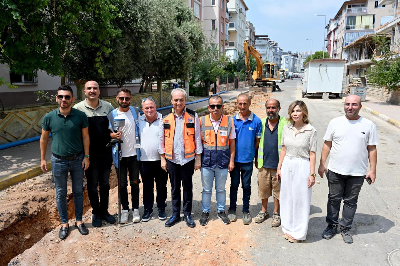 Kuzeyyaka Mahallesinin İçme Suyu Boruları Yenileniyor