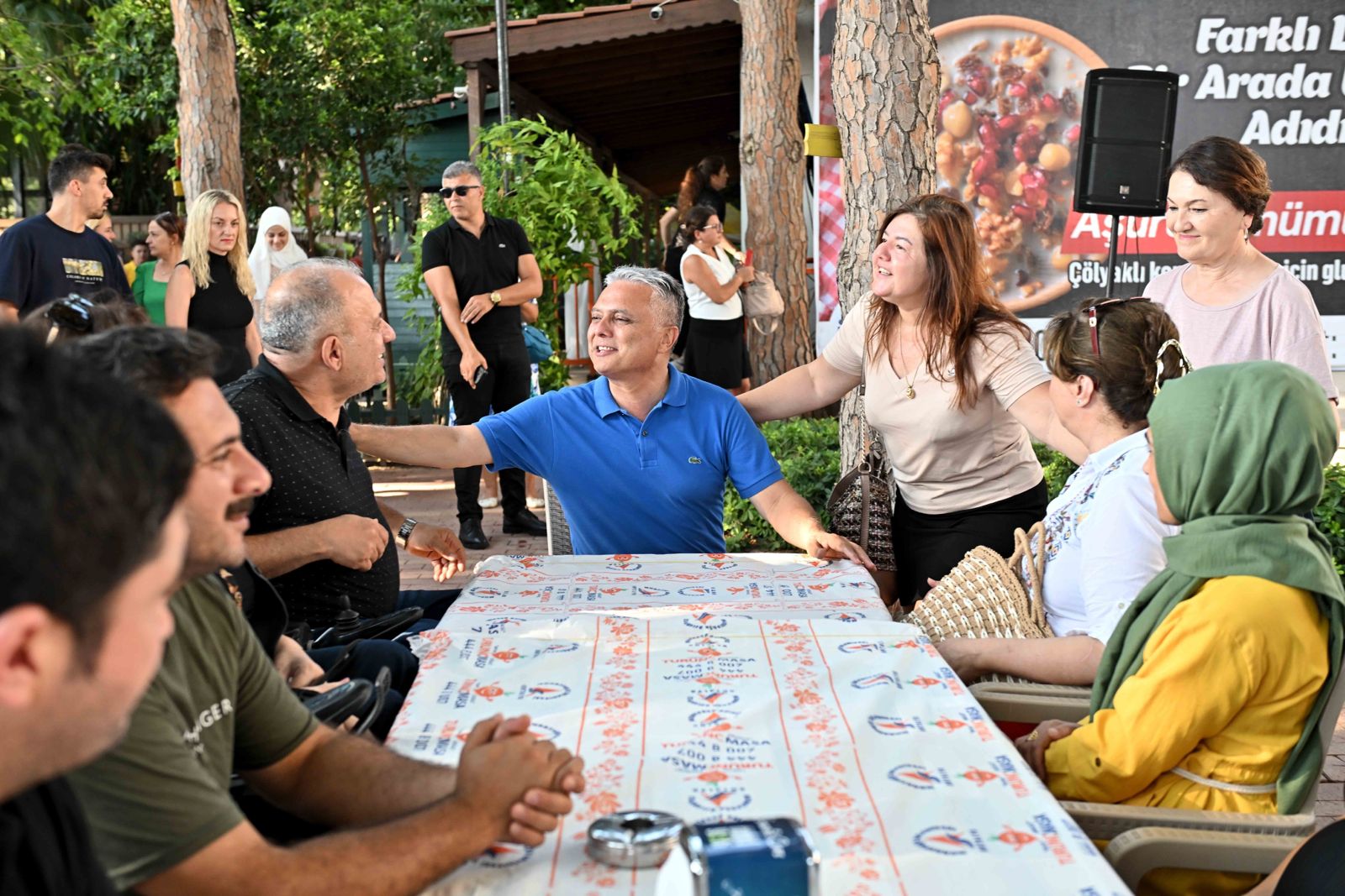 Muratpaşa Belediye Başkanı Ümit Uysal: “Ayrışmaya değil, birleşmeye hizmet etmek lazım” 