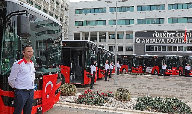 Antalya'da 15 Temmuz'da ulaşım ücretsiz.