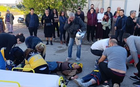 Motosiklet ile otomobil çarpıştı:2 yaralı