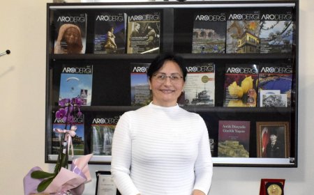 ANTALYA Rehberler Odası  tarihinde ilk kez kadın başkan seçildi.