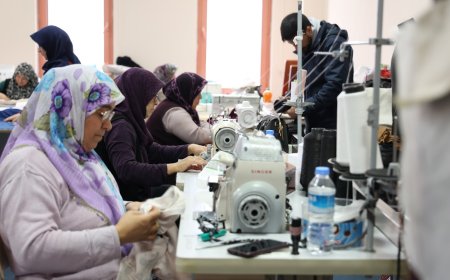 (ATASEM), ücretsiz meslek ve sanat kursları ile kadınları üretime teşvik etmeye devam ediyor.