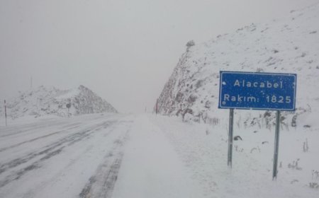 1825 rakımlı Alacabel'de kar kalınlığı 20 santimetreye ulaştı