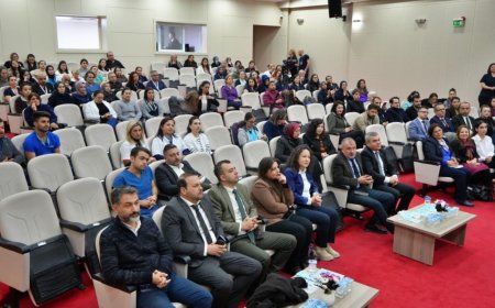 Kepez Devlet Hastanesi tarafından düzenlenen "Acil Hemşireliği Günleri" sempozyumu başladı.