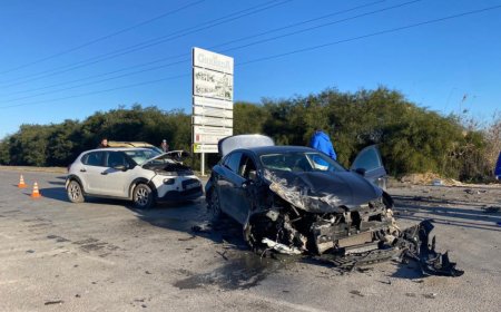 Antalya'da zincirleme kaza: 2 yaralı