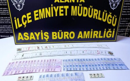 Antalya’nın Alanya ilçesinde kumar oynayanlara karşı operasyon düzenlendi.