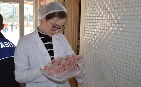 Konyaaltı Belediyesi Zabıta Müdürlüğü ekipleri kantinlerinde denetim yapmaya devam ediyor.