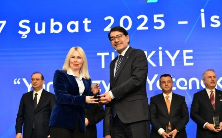 Akdeniz Üniversitesi'ne 'Kariyer Gelişiminde En Etkin Üniversite' ödülü