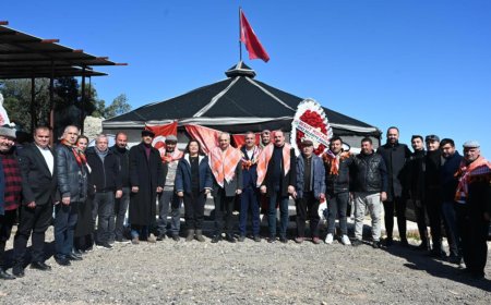 Kepez'de Yörük beyleri otağı etrafında buluştu.