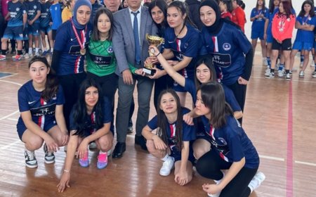 ANTALYA'nın Serik ilçesinde düzenlenen 2024- 2025 Eğitim-Öğretim Yılı Serik Okul Sporları Gençler Futsal İlçe Birinciliği müsabakaları sona erdi.