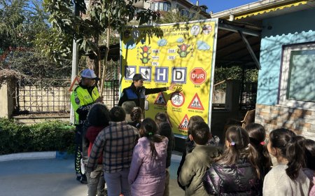 Çocuk Trafik Eğitim Parkı’nda Öğrencilere Uygulamalı Trafik Eğitimi Verildi