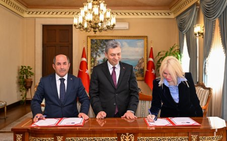 Akdeniz Üniversitesi Tıp Fakültesi ile Aile ve Sosyal Hizmetler İl Müdürlüğü Arasında İş Birliği Protokolü İmzalandı.