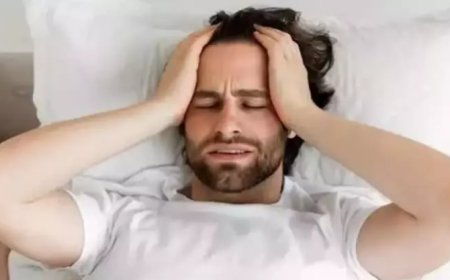 Baş Ağrısıyla Uyananlar Dikkat! Doktorlar Nedenlerini ve Çarelerini Açıkladı