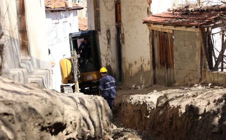 ASAT’tan Elmalı’nın tarihi sokaklarında altyapı çalışması