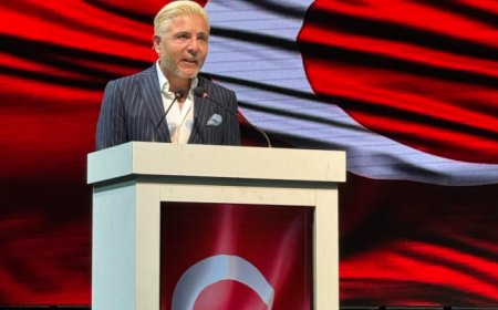 Antalya'nın Ünlü İş İnsanı Tolga Cömertoğlu  Çocuklara İftar Yemeği Verdi.