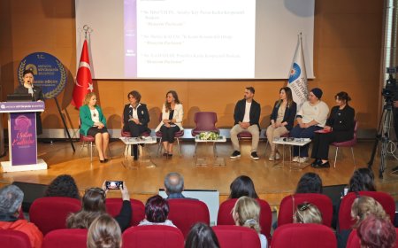 Antalya Büyükşehir Belediyesi Üreten Kadınlar Çalıştayı düzenledi