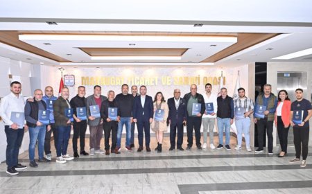 MATSO'da galericilik ve emlakçılık mesleki yeterlilik belgeleri törenle verildi