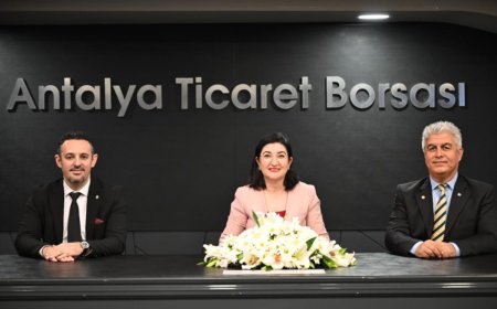 Antalya'da su tüketimi ve tasarrufu masaya yatırıldı