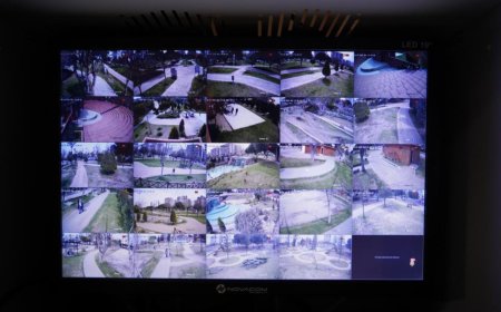 Konyaaltı Belediyesi, ilçedeki parkların güvenliğini artırmak amacıyla önlemler almaya devam ediyor.