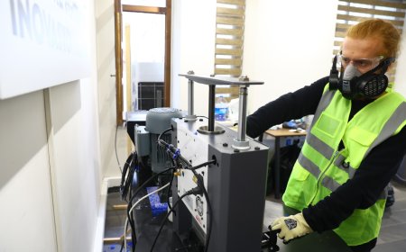 Antalya Büyükşehir Belediyesi,  plastik kapakları geri dönüştürüyor.