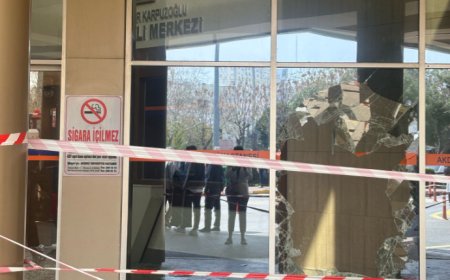 ANTALYA'da Akdeniz Üniversitesi Hastanesi'nin acil servisinde yangın çıktı.