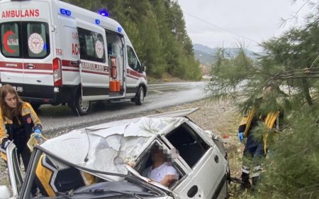 Antalya’da otomobil takla attı; 1 yaralı