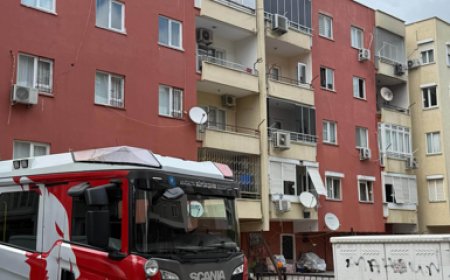 Antalya'da Apartmanda Çıkan Yangın Kısa Sürede Kontrol Altına Alındı