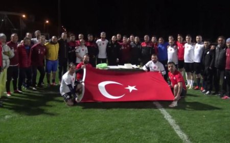 Kemer’de Polis Haftasına Anlamlı Sürpriz