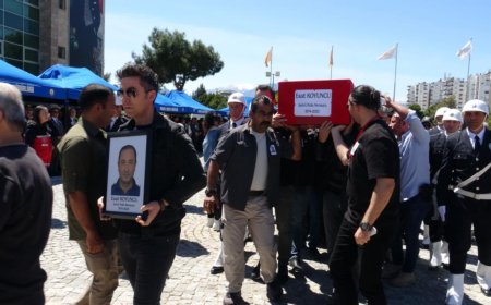 Antalya'da  hayatını kaybeden polis memuru için  Emniyet Müdürlüğü'nde tören düzenlendi.