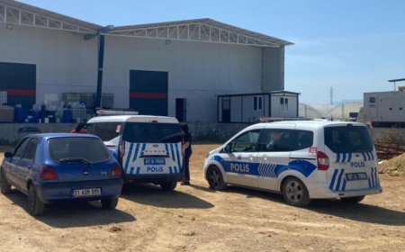 Antalya’nın Aksu ilçesinde Alacak verecek meselesi kanlı bitti.