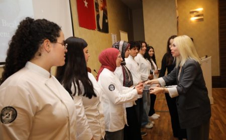 Akdeniz Üniversitesi’nde Genç Şefler İçin Anlamlı Başlangıç