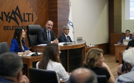 Konyaaltı'nda Muhtarlar Meclisi İkinci Oturumunu Gerçekleştirdi