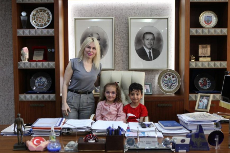 Akdeniz Üniversitesi’nde 23 Nisan Geleneği: Rektörlük Koltuğu Çocuklara Emanet