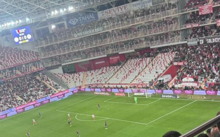 Konyaspor ile Antalyaspor Arasında Golsüz İlk Yarı