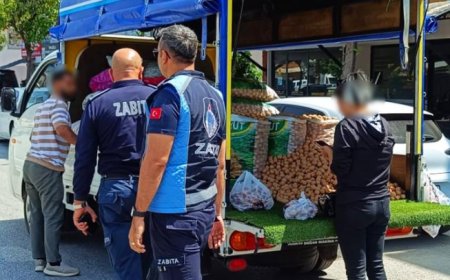 Manavgat’ta Zabıta Halk Sağlığı ve Temizlik İçin Sahada