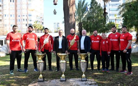 Muratpaşa Belediyesi Spor Kulübü’nde Yeni Sezon İçin Görev Dağılımı Yapıldı