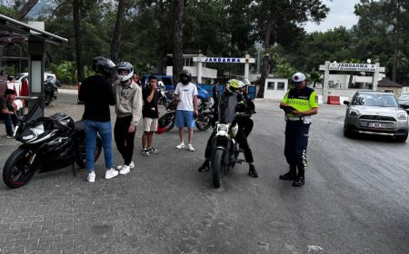 Antalya Jandarmasından Geniş Çaplı Motosiklet Denetimi