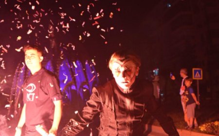 Antalya’da Tiyatro Rüzgarı Başladı: 15. Uluslararası Tiyatro Festivali Coşkuyla Açıldı