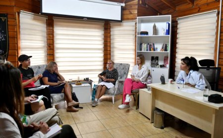 Türkçeye Kalpten Bir Merhaba: Muratpaşa’da Konuşma Kulübü İlgi Görüyor