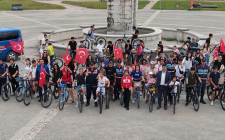 Manavgat’ta Gençlik Haftası’na Özel Bisiklet Turu Düzenlendi