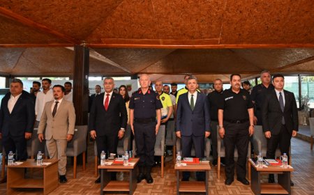Antalya’da Safari ve Tur Araçlarına Sıkı Takip: Denetim Toplantısı Yapıldı
