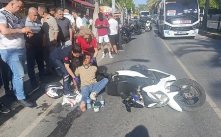 Manavgat’ta Zincirleme Motosiklet Kazası: Yaya Geçidi Önünde Çarpıştılar