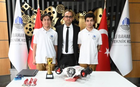 Antalyalı Öğrenciler Dünya Sahnesinde Parladı