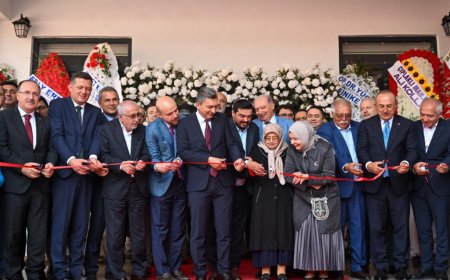 Antalya’nın Yeni Eğitim Yatırımı: Emine Ahmet Uysal Teknoloji Lisesi Açıldı