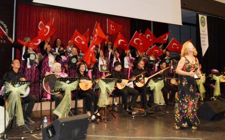 Türkülerle Karavan Keyfi: Antalya’da Şölen Gibi Konser
